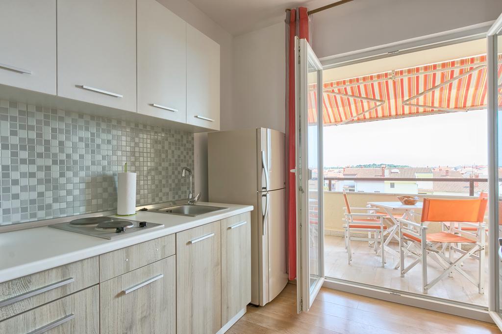 Apartments Veruda Porat พูลา ภายนอก รูปภาพ